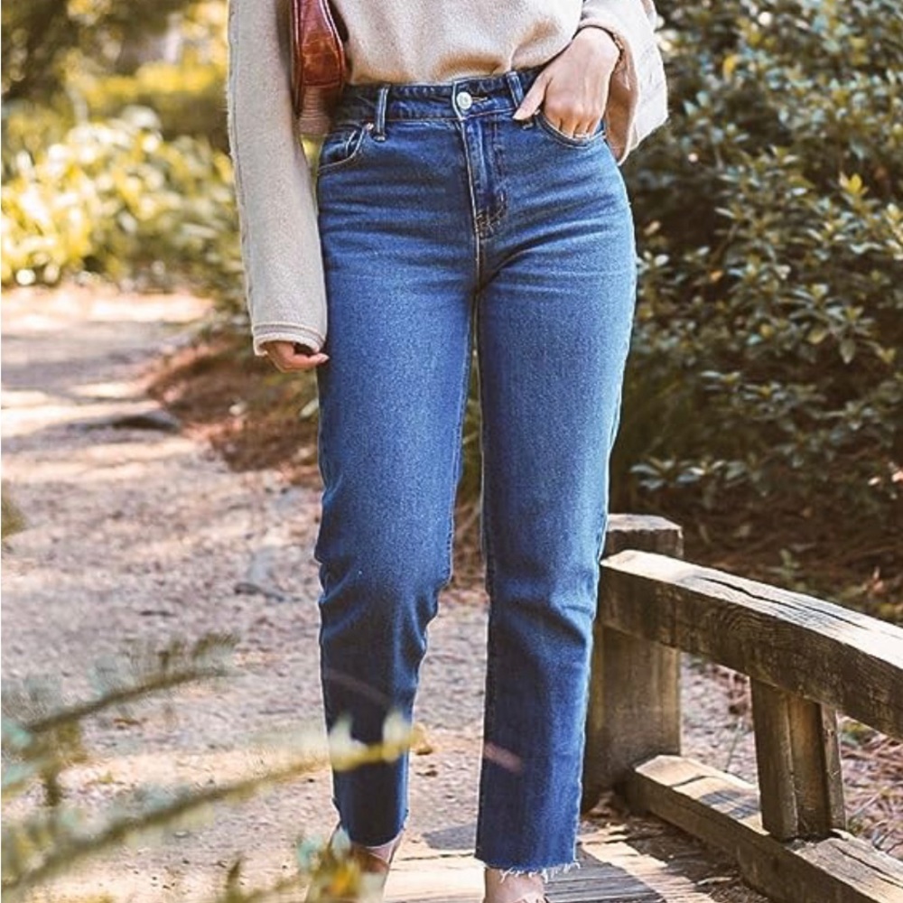 Levi Wedgie Jeans. Size 32. Worn one time.